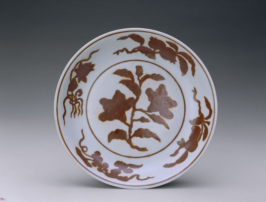 图片[2]-Colored flower and fruit plate with white sauce-China Archive